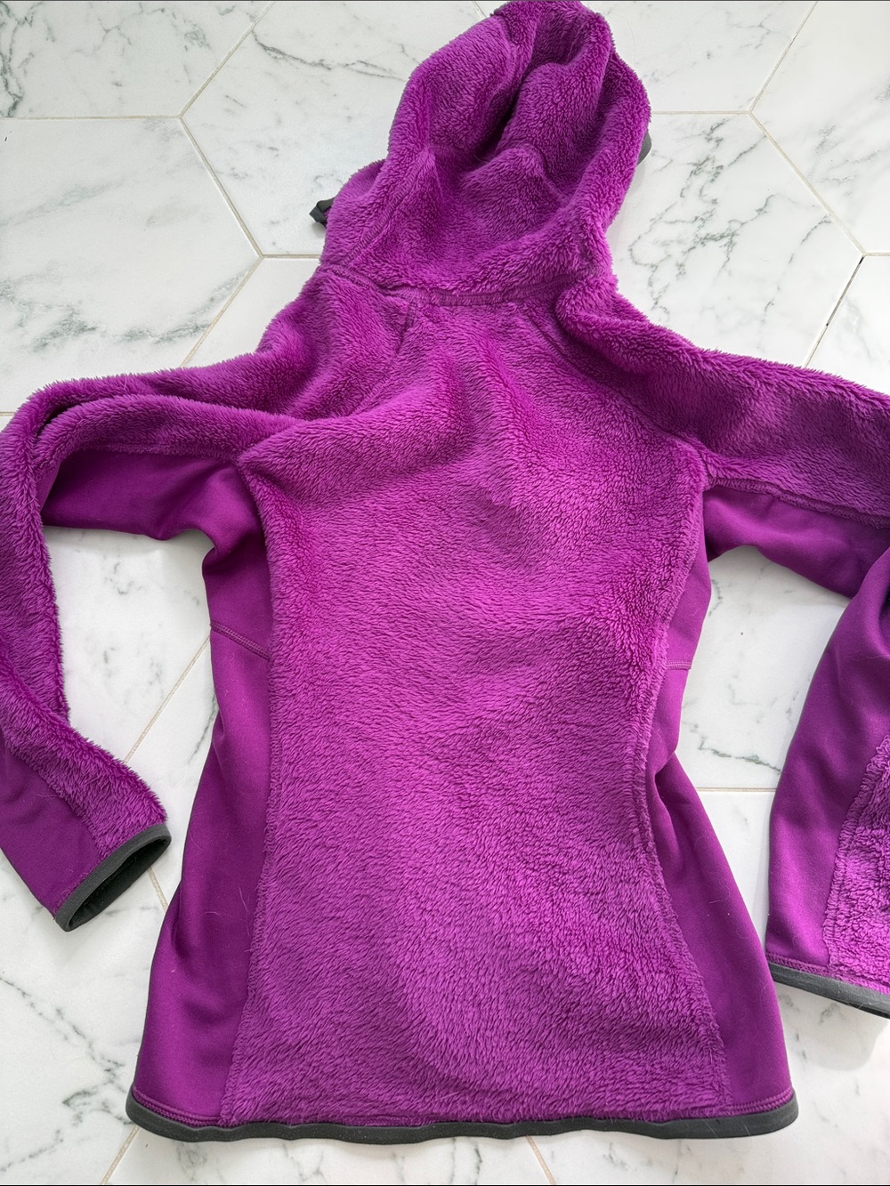 Patagonia R1 Fleece - Picture 3 of 5